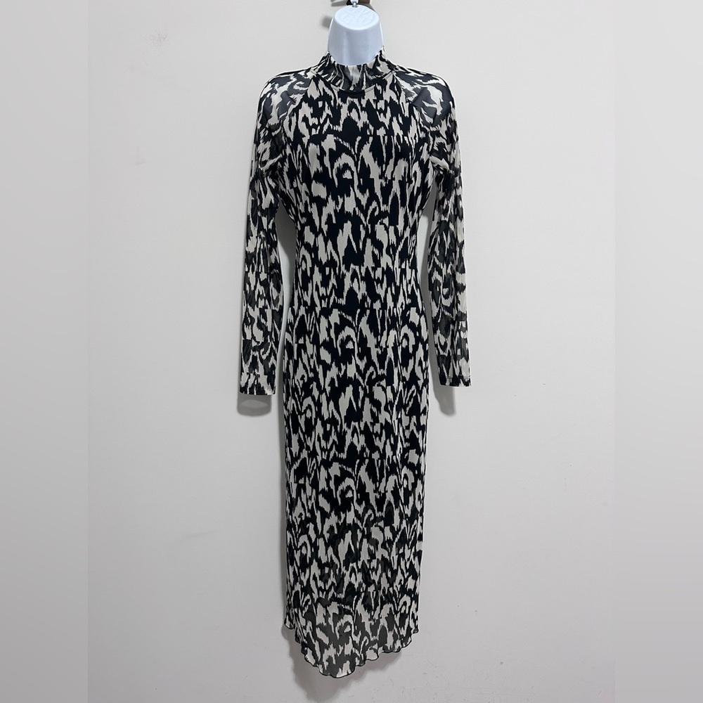 By Anthropologie Long-Sleeve Mock-Neck Printed Slim Midi Dress - Picture 2 of 8